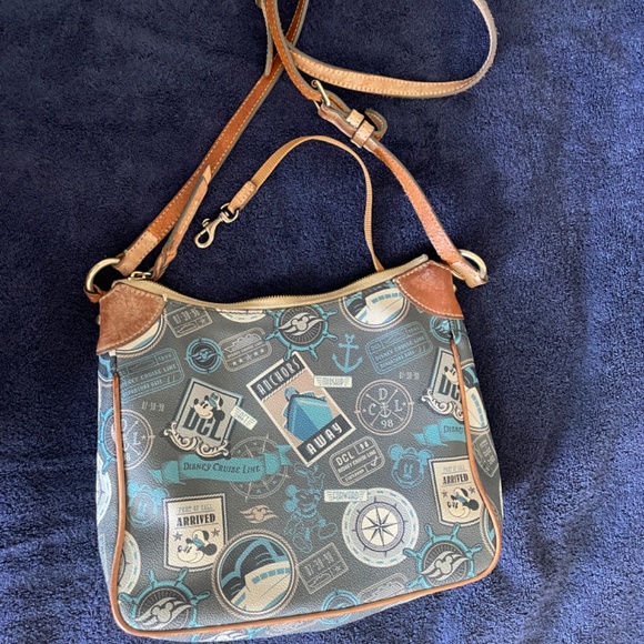 Disney Cruise Line Dooney & Bourke Crossbody Purse - Picture 2 of 9